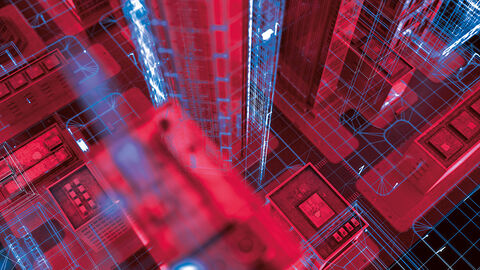 Blick in Straßenschlucht aus der Vogelperspektive in roter Farbverfremdung und mit darüber gelegten Architekturzeichnungen in Blau