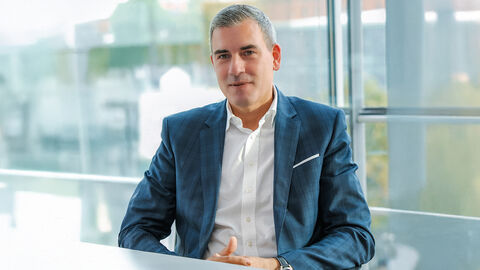 Porträtfoto vom Technischen Direktor der HZD Thomas Kaspar